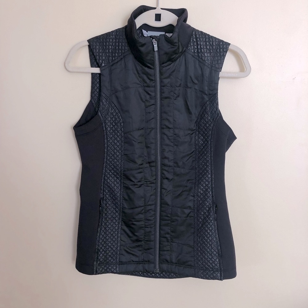 Athleta vest